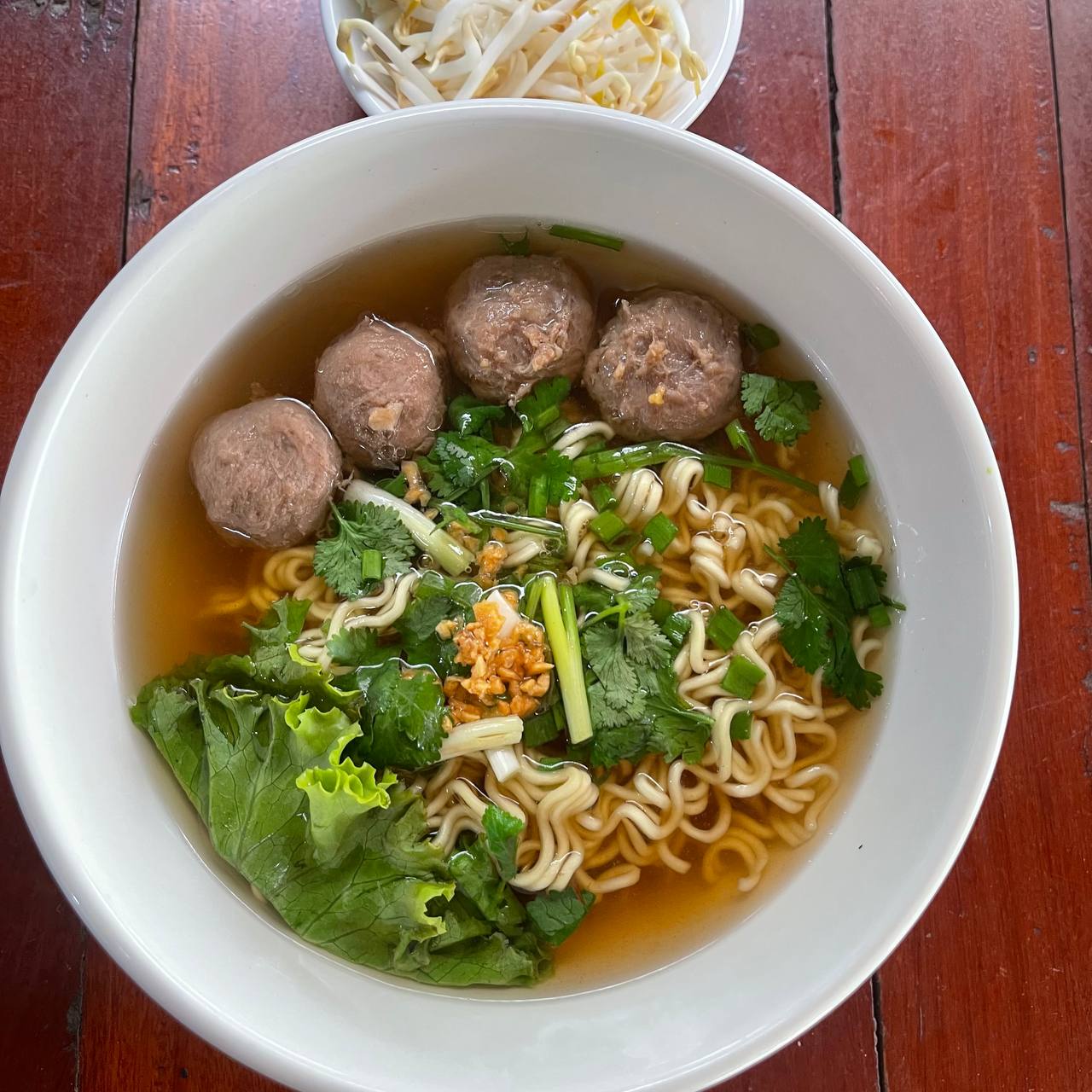 Instant Noodles with Meatball